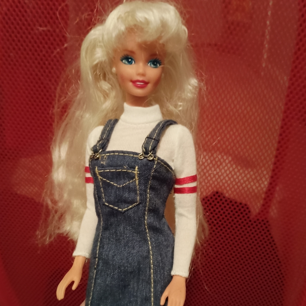 ✨SALE✨ Barbie Style in Denim doll 1996 - Picture 6 of 9